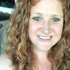 Meet your Posher, Jacqueline